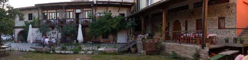 Hotel Tradita Shkoder Bagian luar foto