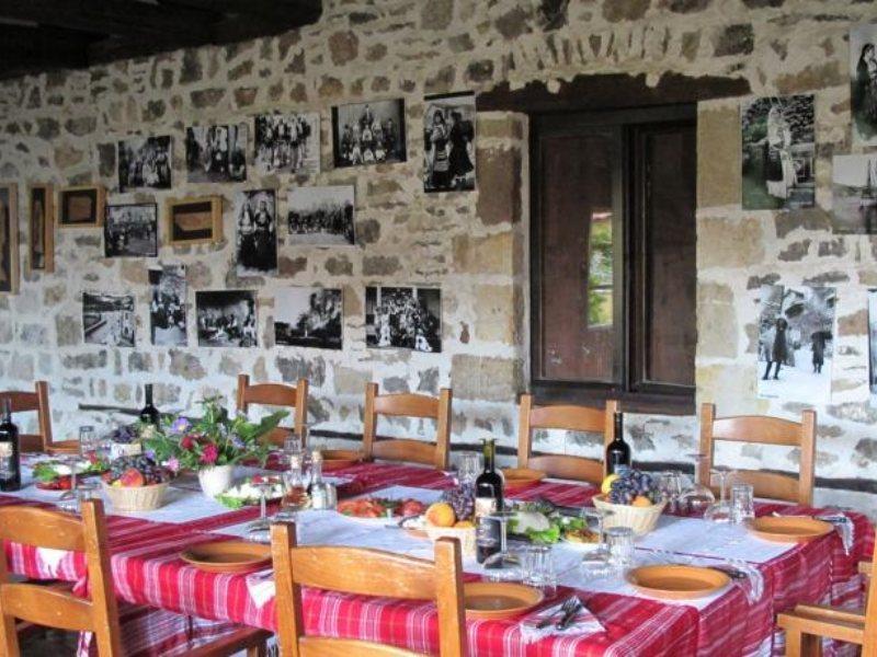 Hotel Tradita Shkoder Bagian luar foto